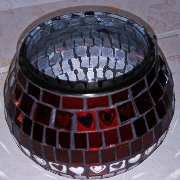 Crimson Red Mosaic Glass Tealight/Votive Candle Holder w/Hearts Design/Decor - Picture 5 of 5